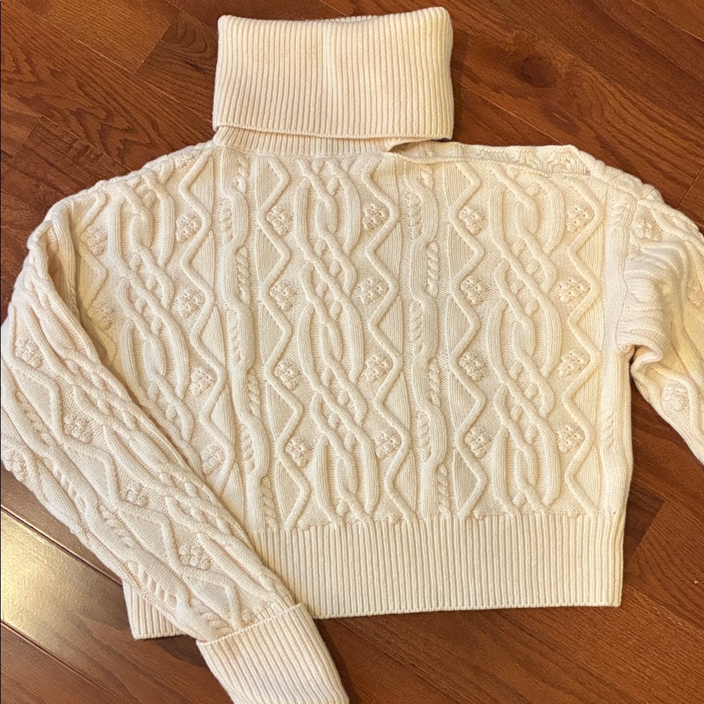 PAIGE Textured Cream Turtleneck Sweater - Never worn!